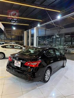 نيسان سنترا